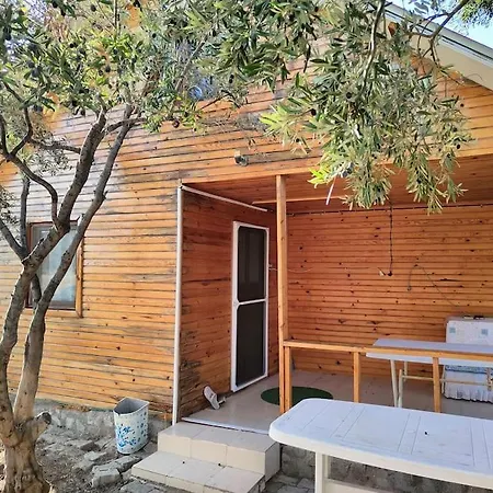 Bungalow With Garden And Air Conditioning, 150m To The Sea In Bademli, Sleeps 6